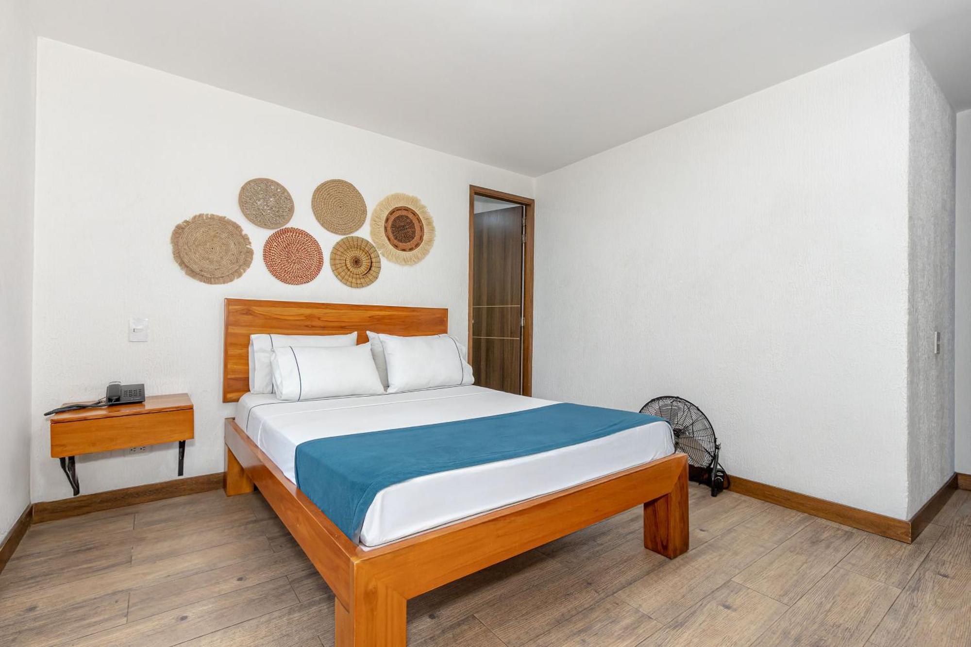 Hotel Prada Bello Bagian luar foto